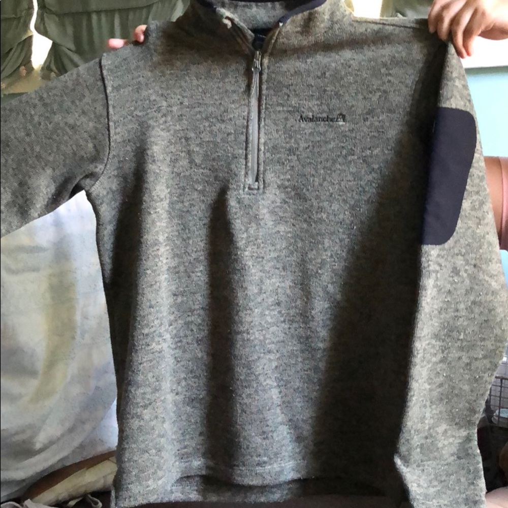 Sweatshirt